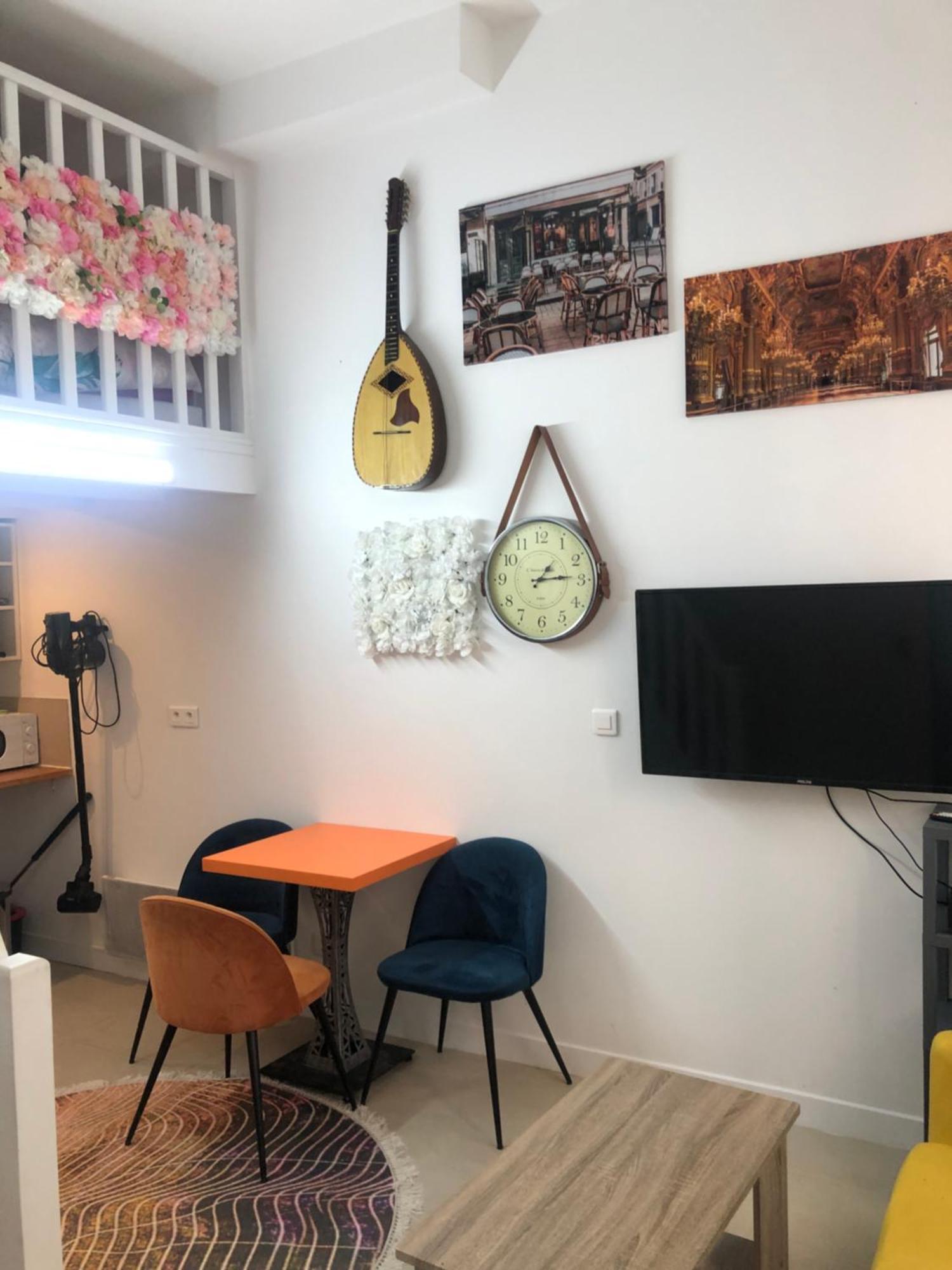 Apartamento Studyo Cosy 400 Metre Sacre Ceour París Exterior foto